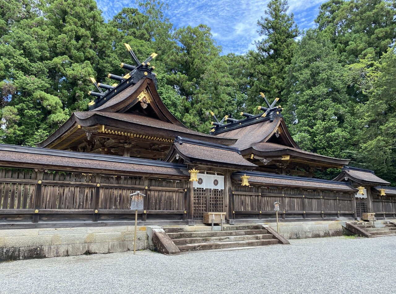 熊野本宮大社の本殿（田辺市）